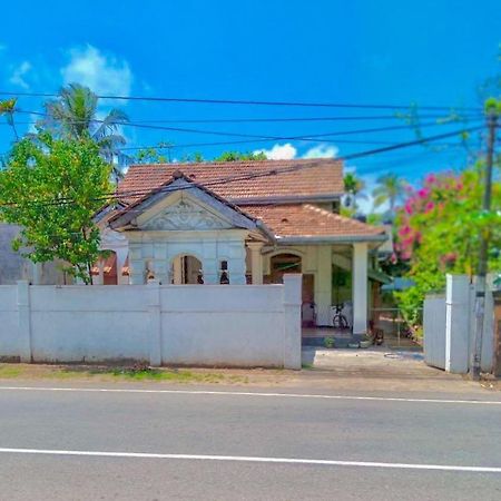 Free House Bentota Apartment Exterior foto